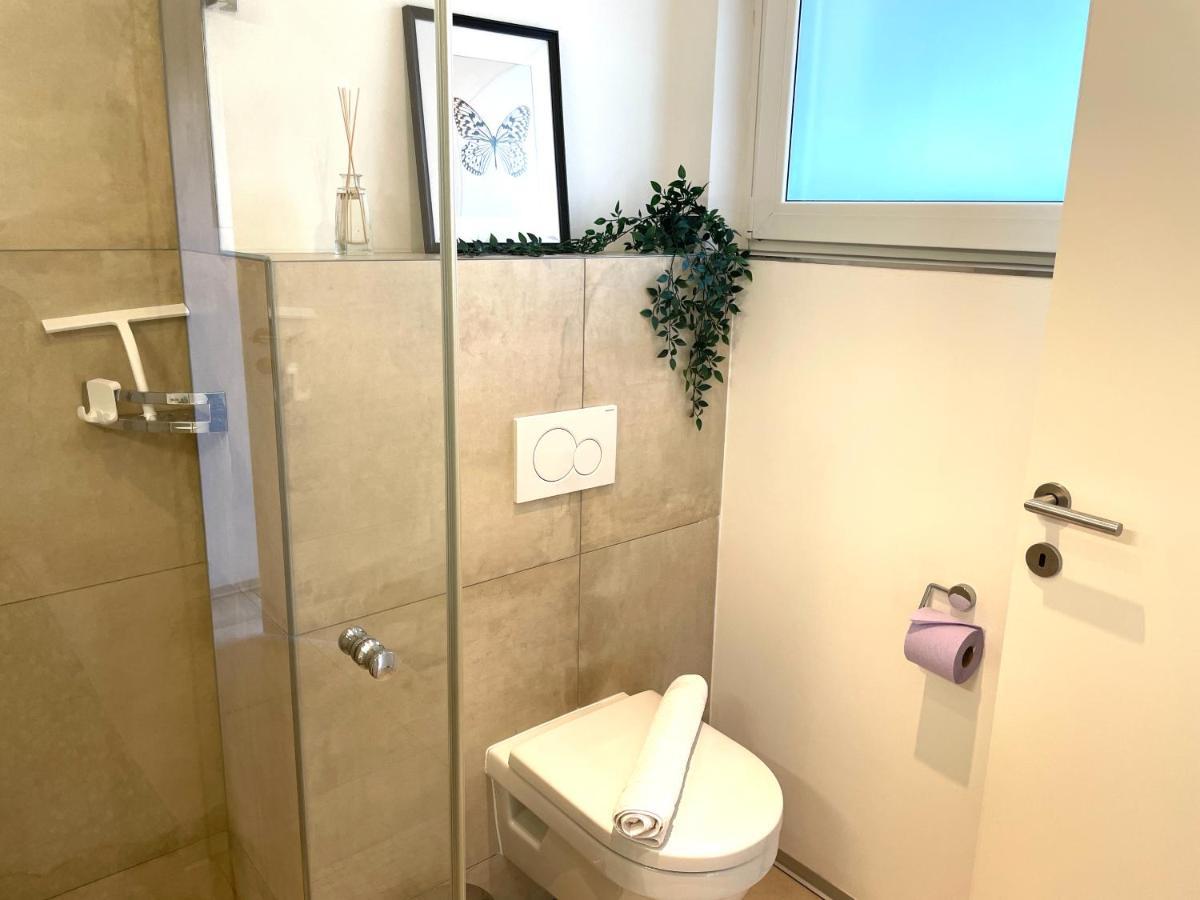 Homy City Lodge In Feldkirch, Grenznaehe Und Doch Zentral Esterno foto