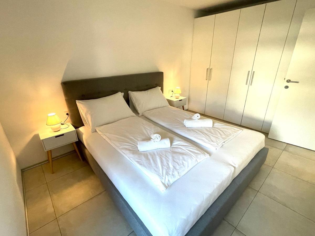 Homy City Lodge In Feldkirch, Grenznaehe Und Doch Zentral Esterno foto