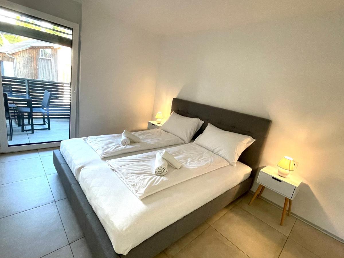 Homy City Lodge In Feldkirch, Grenznaehe Und Doch Zentral Esterno foto