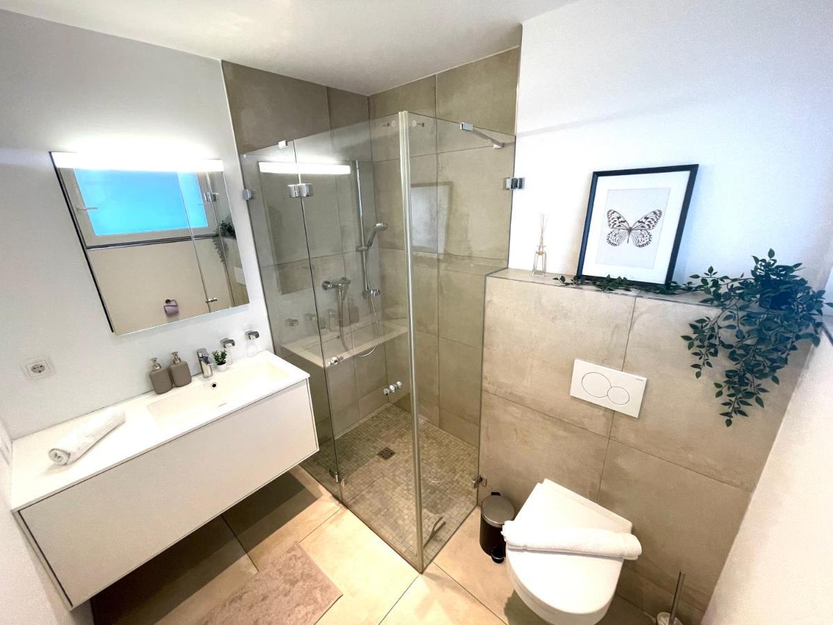 Homy City Lodge In Feldkirch, Grenznaehe Und Doch Zentral Esterno foto